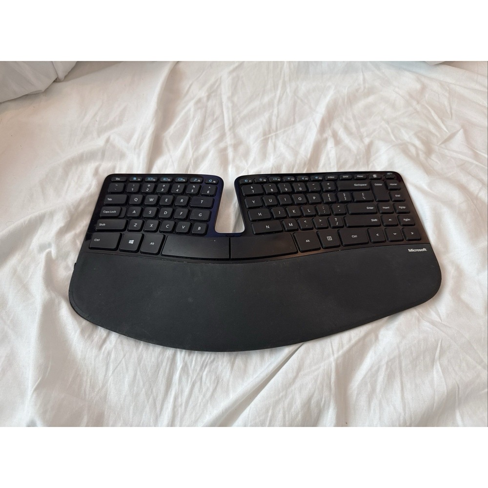 *NO DONGLE* Microsoft Sculpt Ergonomic Wireless Split Keyboard